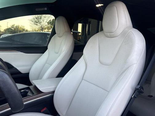 2023 Tesla Model X Standard Range