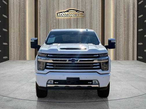 Summit White 2020 Chevrolet Silverado 2500 High Country