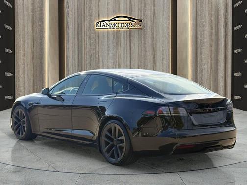 Solid Black 2023 Tesla Model S Standard Range