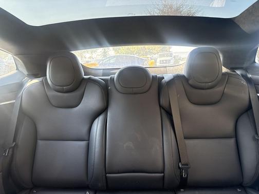 Solid Black 2023 Tesla Model S Standard Range