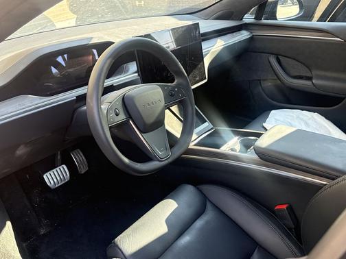 Solid Black 2023 Tesla Model S Standard Range