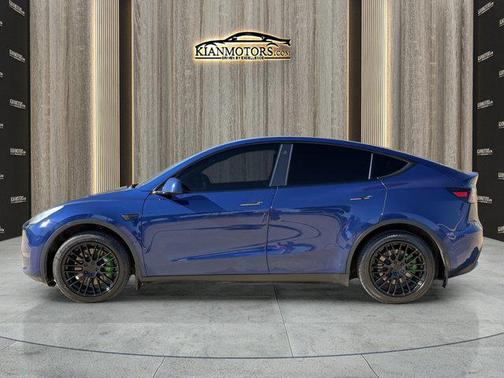 2021 Tesla Model Y Long Range Dual Motor All-Wheel Drive