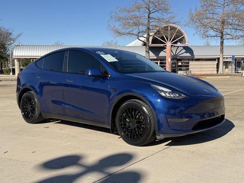 2021 Tesla Model Y Long Range Dual Motor All-Wheel Drive