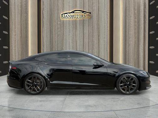 2022 Tesla Model S Dual Motor All-Wheel Drive