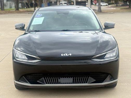 2022 Kia EV6 Wind