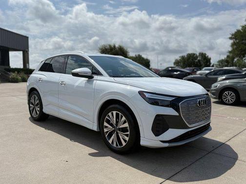 2023 Audi Q4 e-tron Premium Plus 40 RWD