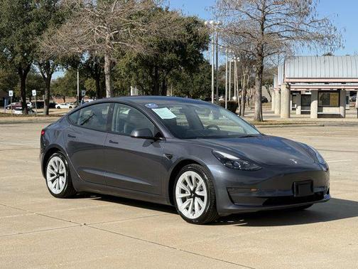 2023 Tesla Model 3 Standard Range