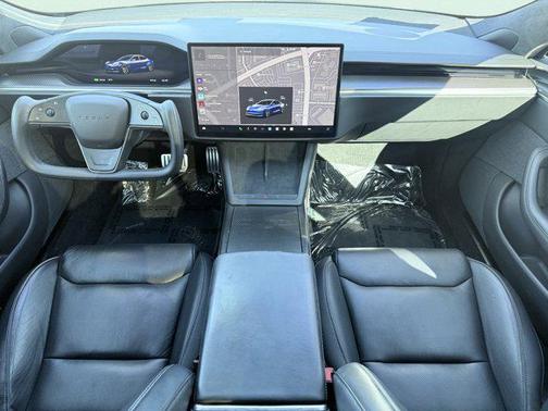 2022 Tesla Model S Plaid