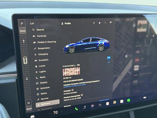 2022 Tesla Model S Plaid