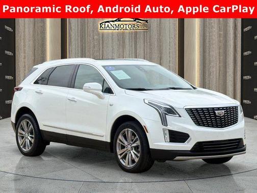 White 2024 Cadillac XT5 Premium Luxury