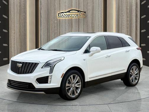 White 2024 Cadillac XT5 Premium Luxury