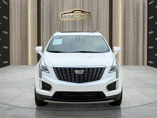 White 2024 Cadillac XT5 Premium Luxury