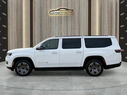 2024 Jeep Wagoneer L Series II 4x2