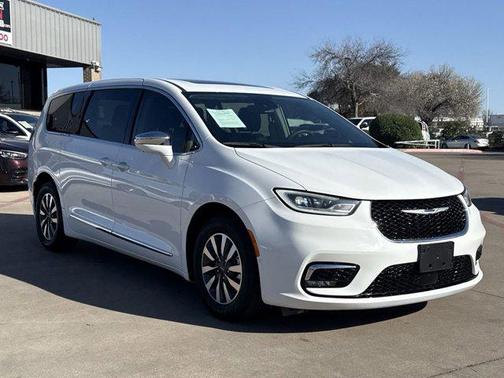 2022 Chrysler Pacifica Hybrid Limited
