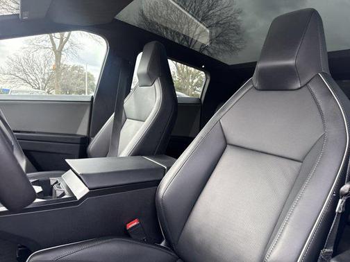 2025 Tesla Cybertruck All-Wheel Drive