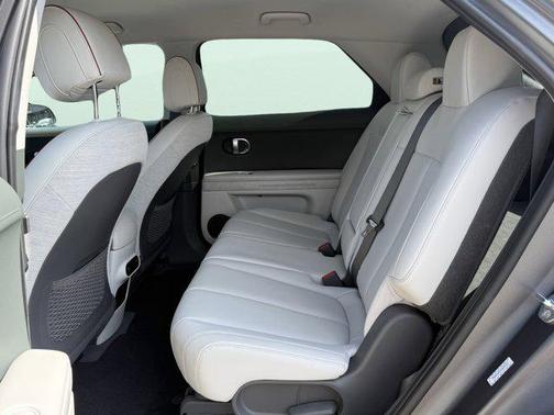2022 Hyundai IONIQ 5 SEL