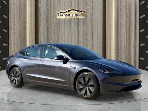 2025 Tesla Model 3 Long Range