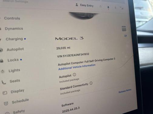 2022 Tesla Model 3 Standard Range