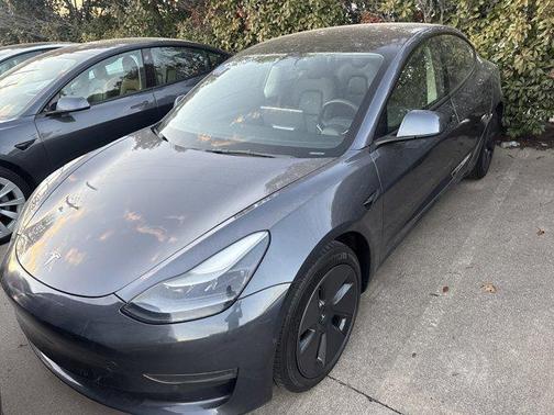 2022 Tesla Model 3 Standard Range