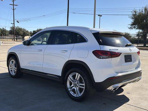 2021 Mercedes-Benz GLA 250 Base 4MATIC