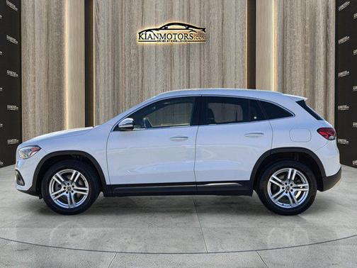 2021 Mercedes-Benz GLA 250 Base 4MATIC