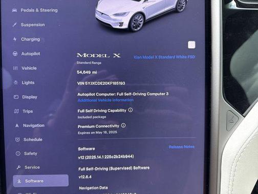 2019 Tesla Model X Standard Range