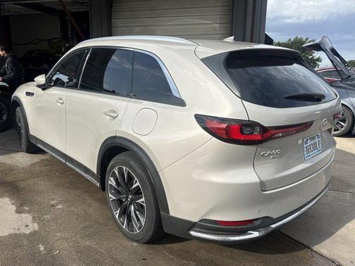 Platinum Quartz 2024 Mazda CX-90 PHEV Premium Plus