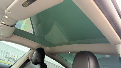 Midnight Silver Meta 2023 Tesla Model 3 Standard Range