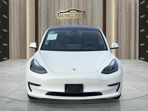 2023 Tesla Model 3 Standard Range