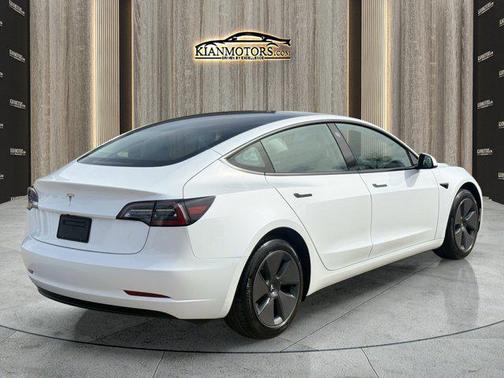 2023 Tesla Model 3 Standard Range