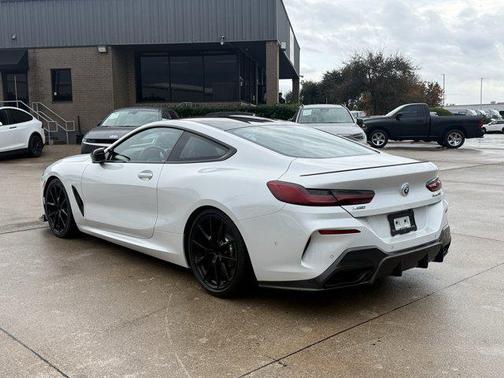 2023 BMW M850 xDrive