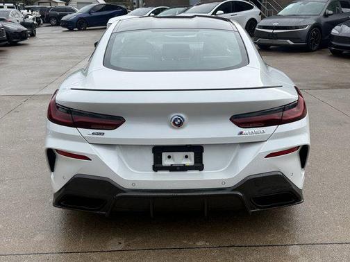 2023 BMW M850 xDrive