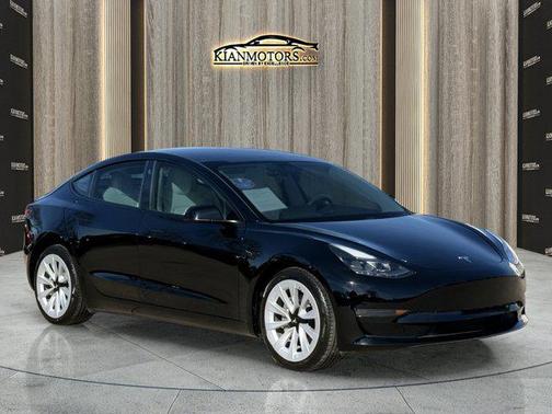 2023 Tesla Model 3 Standard Range