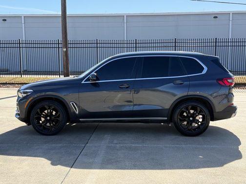 2022 BMW X5 sDrive40i