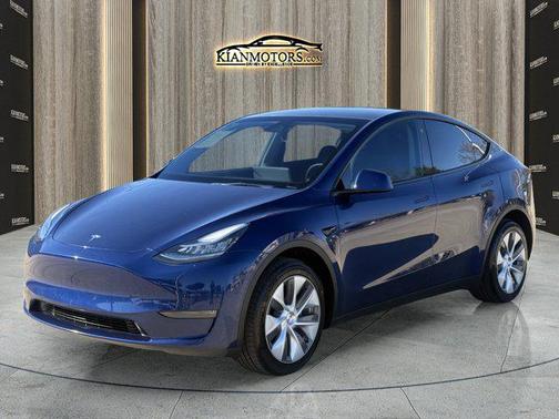 2023 Tesla Model Y Long Range Dual Motor All-Wheel Drive