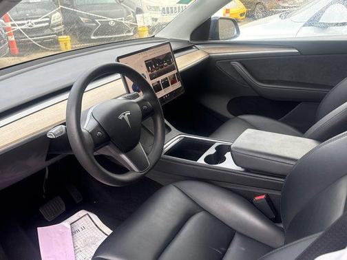 2023 Tesla Model Y Long Range Dual Motor All-Wheel Drive