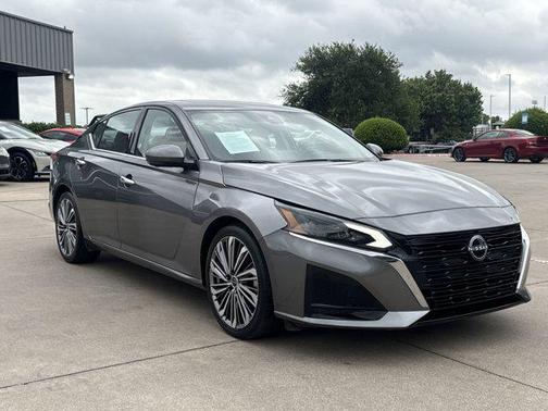 2023 Nissan Altima 2.5 SL