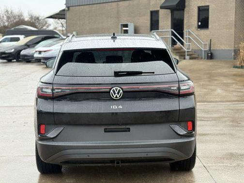 2023 Volkswagen ID.4 AWD Pro S Plus