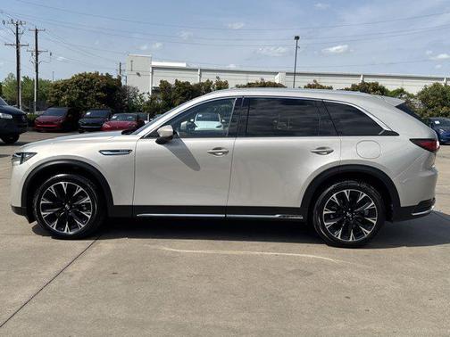 2024 Mazda CX-90 PHEV Premium Plus