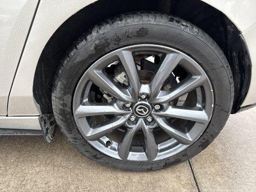 2022 Mazda Mazda3 FWD w/Preferred Package