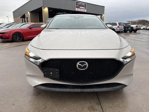2022 Mazda Mazda3 FWD w/Preferred Package
