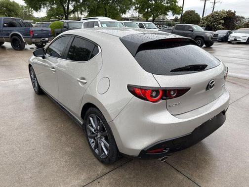 2022 Mazda Mazda3 FWD w/Preferred Package