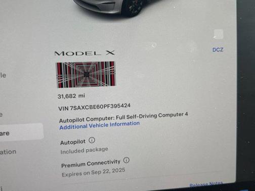 2023 Tesla Model X Plaid Tri Motor All-Wheel Drive