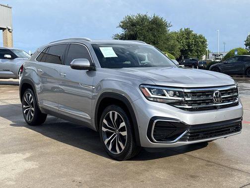 2023 Volkswagen Atlas Cross Sport 3.6L V6 SEL Premium R-Line