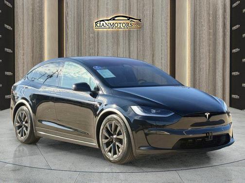 2024 Tesla Model X Long Range