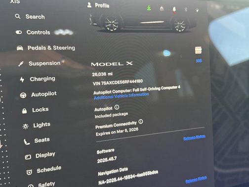 2024 Tesla Model X Long Range