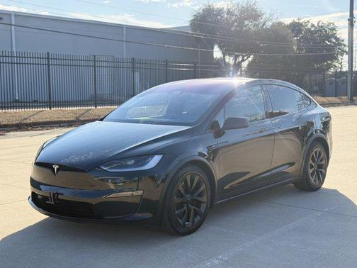 2024 Tesla Model X Long Range