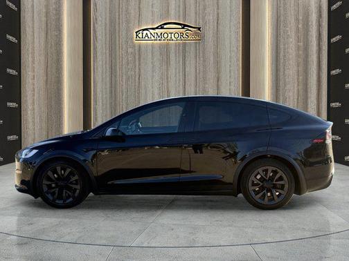 2024 Tesla Model X Long Range
