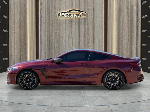 Individual Aventurin Red Metallic 2020 BMW M8 Competition
