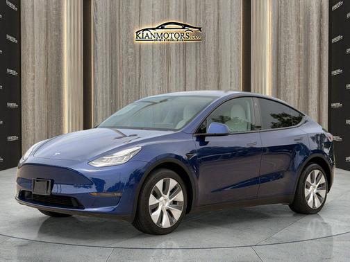Deep Blue Metallic 2023 Tesla Model Y Long Range Dual Motor All-Wheel Drive